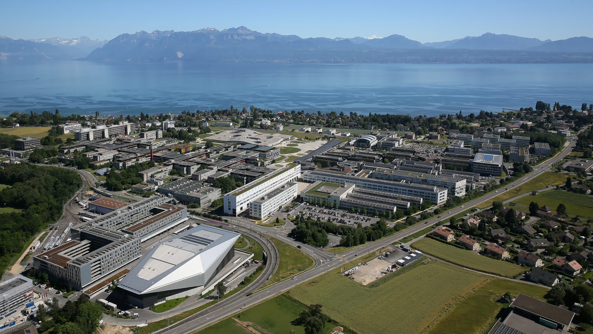 EPFL